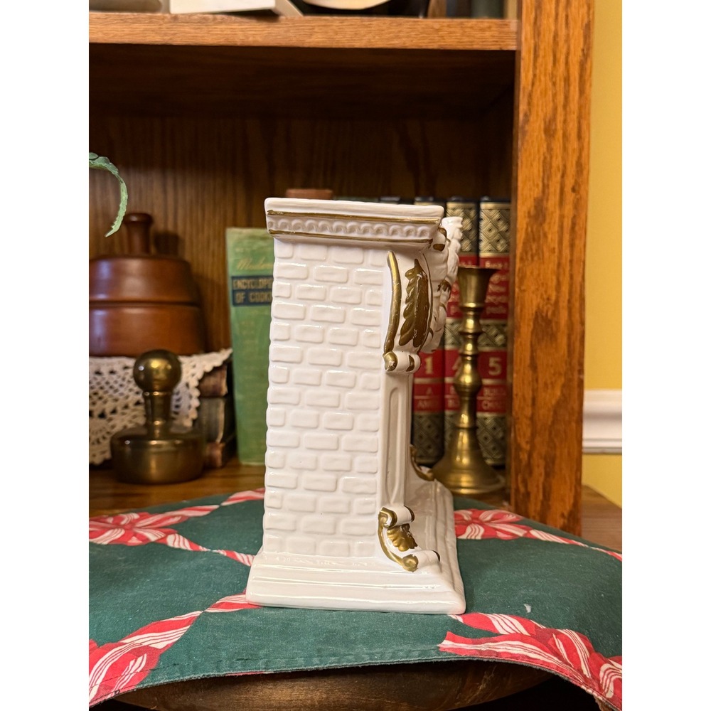 Vintage Ceramic Christmas Fireplace Planter White Gold Stockings Mantle Decor - Picture 4 of 8